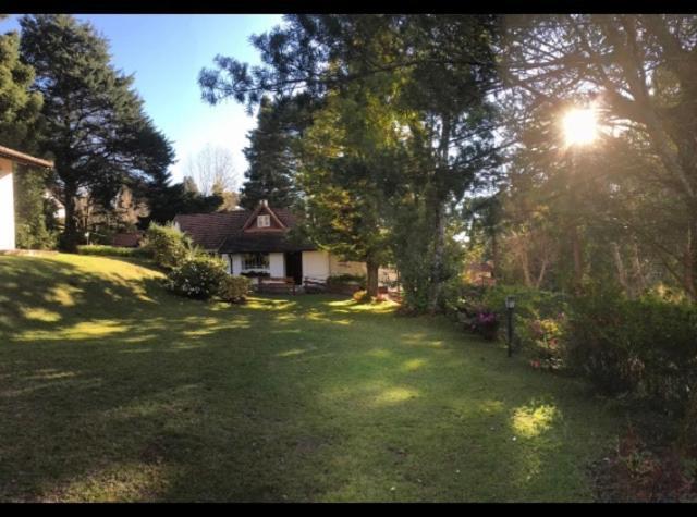 Chale Aconchegante Villa Monte Verde  Bagian luar foto
