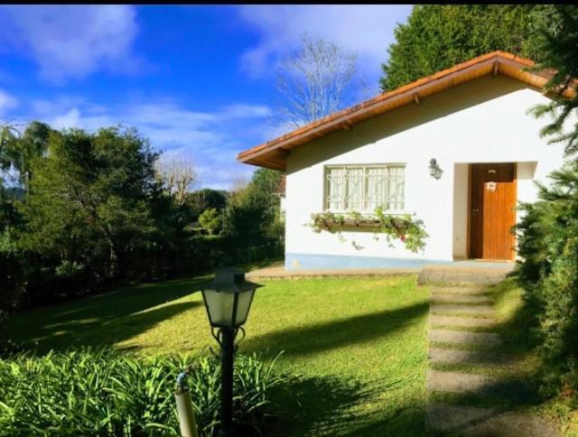 Chale Aconchegante Villa Monte Verde  Bagian luar foto